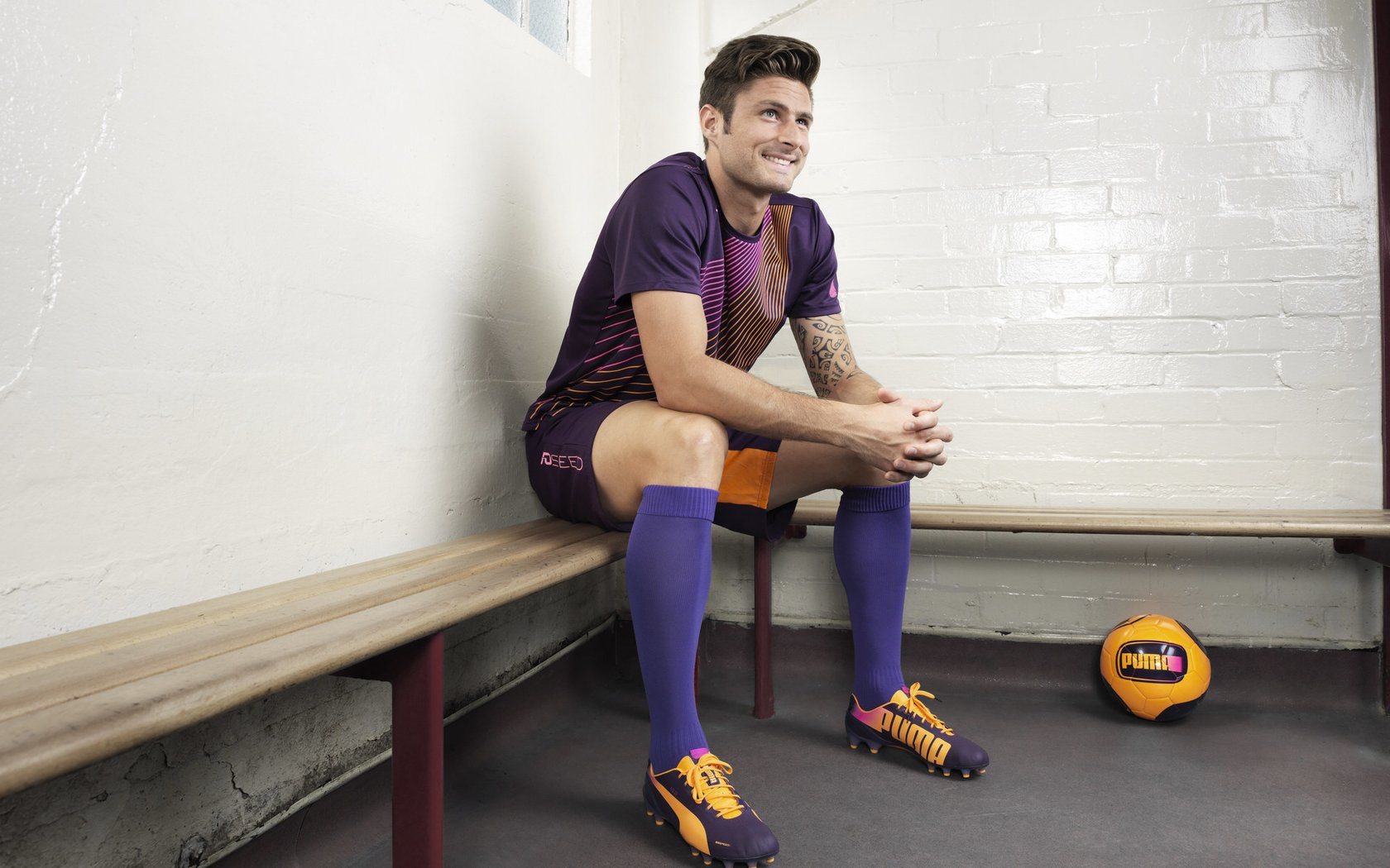 世界杯：FIFA公布“梦幻阵容” 梅西、姆巴佩、莫德里奇三代同队